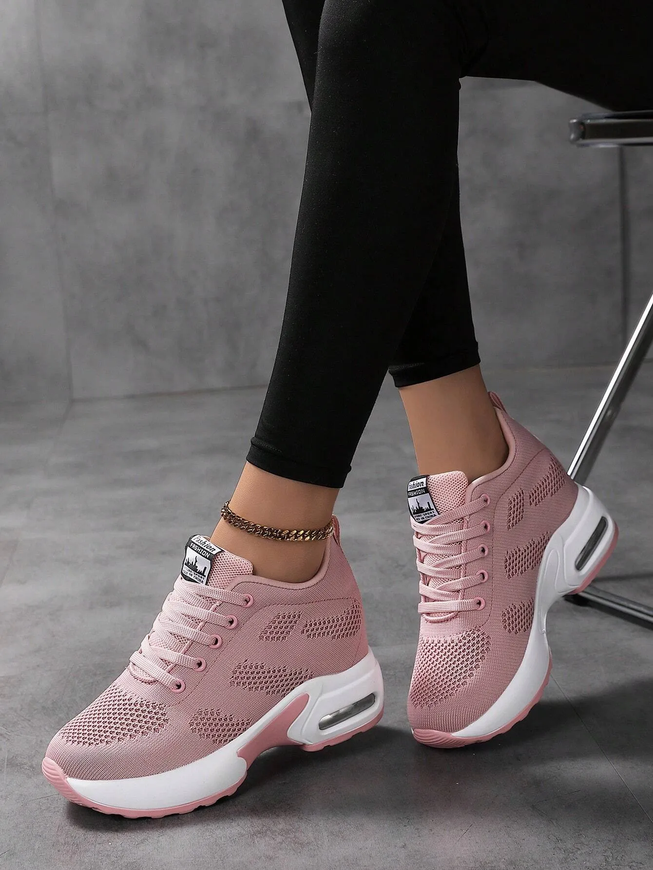 Women's Fashionable Breathable Height Increasing Wedge Heel And Thick Sole Athletic Shoes