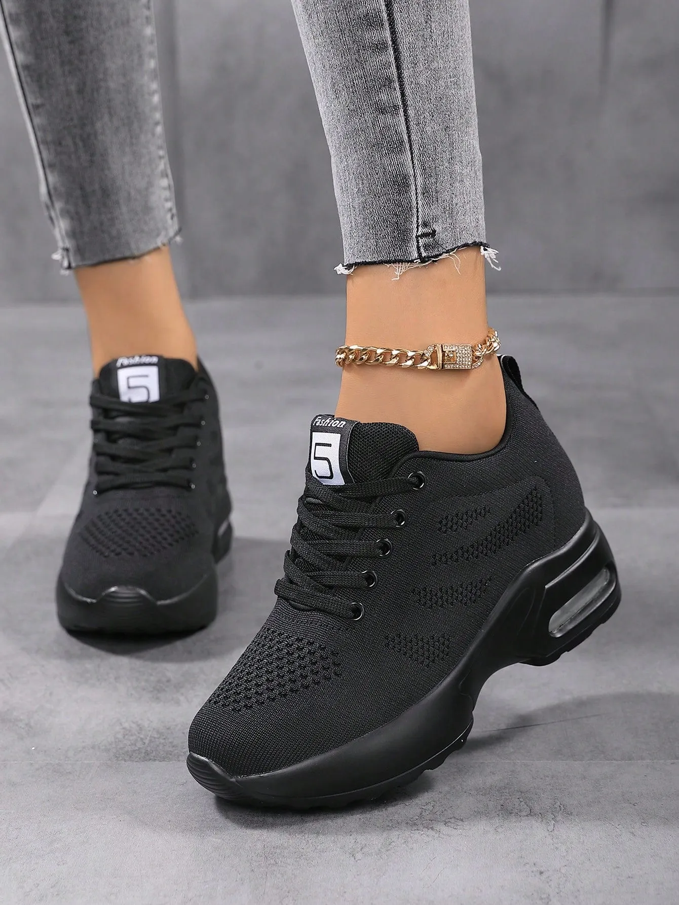 Women's Fashionable Breathable Height Increasing Wedge Heel And Thick Sole Athletic Shoes